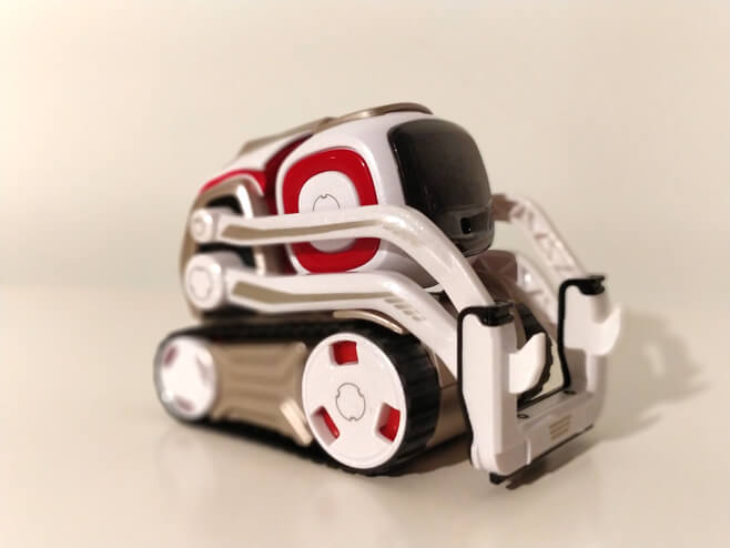 Anki Cozmo Design